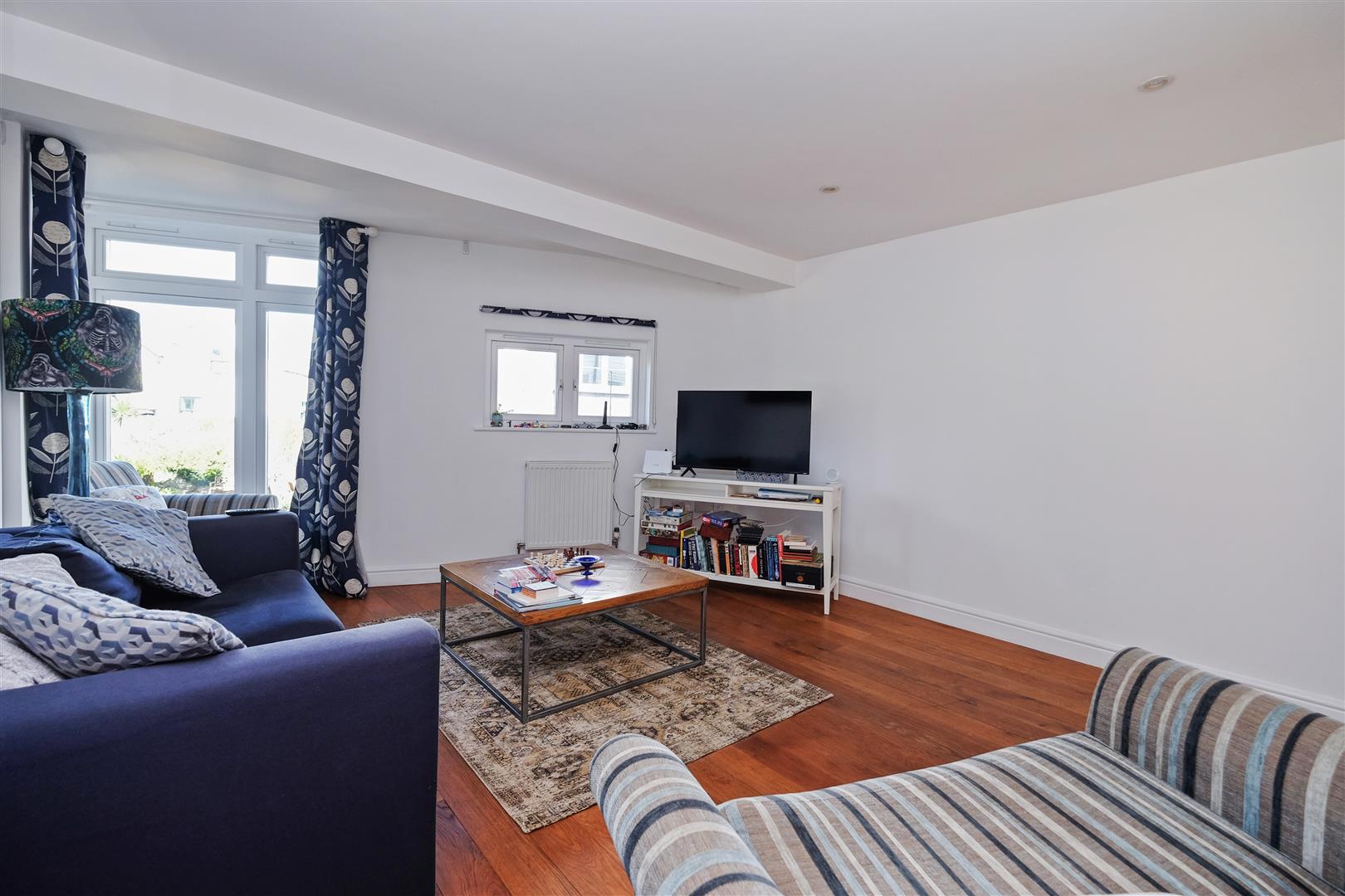 2 Bed, 1 Bath Property For Sale in Sea Street, CT5 1AN